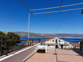Big apt w large terrace&great sea view close beach
